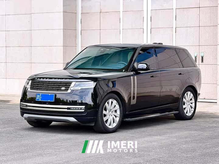 Land Rover Range Rover 3.0 L6 400PS Extended Wheelbase 7-Seater