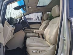 Buick GL8 ES Luxe Enjoyment Edition - ფოტო 9