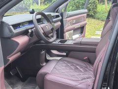 NIO ES8 2026 Six-Seat Executive Signature Edition - ფოტო 5