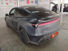 Tesla Model Y Rear-Wheel Drive - ფოტო 4
