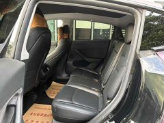 Tesla Model Y Long Range All-Wheel Drive - ფოტო 6