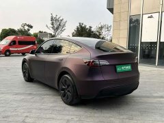 Tesla Model Y Long Range All-Wheel Drive - ფოტო 7