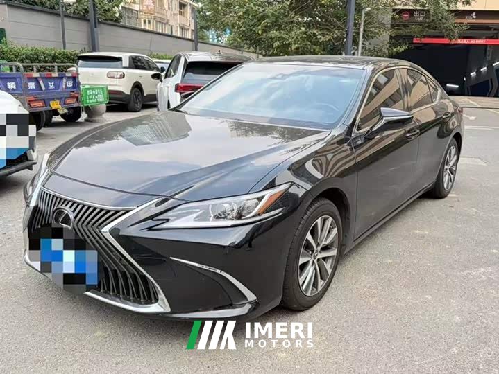 Lexus ES 200 Premium Edition - ავტომობილი ჩინეთიდან