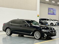 BMW 5 Series 530Li Luxury M Sport Package - ფოტო 1