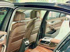 BMW 5 Series 530Li Luxury M Sport Package - ფოტო 15