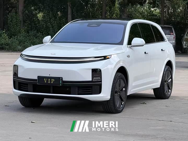 Li Auto L7 Pro - ავტომობილი ჩინეთიდან