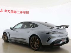 Xiaomi SU7 Ultra - ფოტო 12