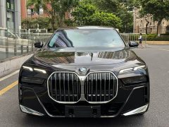 BMW 7 Series 735Li M Sport Package - ფოტო 1