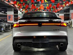Changan UNI-V 2022 1.5T Deluxe - ფოტო 11