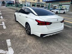Nissan Teana 2021 2.0L XL Comfort - ფოტო 13