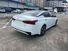 Nissan Teana 2021 2.0L XL Comfort - ფოტო 15