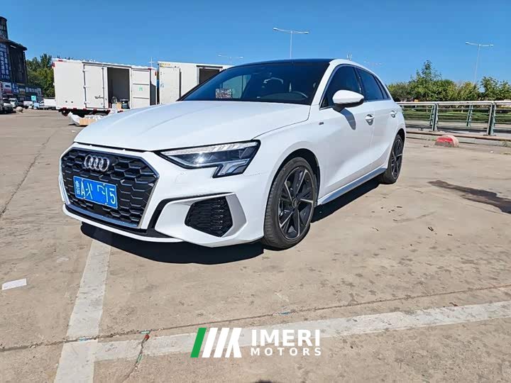 Audi A3 Sportback 35 TFSI Fashion Sport - ავტომობილი ჩინეთიდან