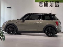 BMW MINI 1.5T COOPER Artist - ფოტო 3