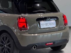 BMW MINI 1.5T COOPER Artist - ფოტო 5