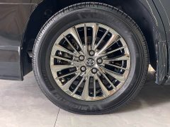 Toyota Alphard Hybrid 2.5L Premium Edition - ფოტო 11