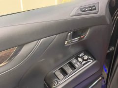 Toyota Alphard Hybrid 2.5L Premium Edition - ფოტო 13