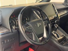 Toyota Alphard Hybrid 2.5L Premium Edition - ფოტო 14
