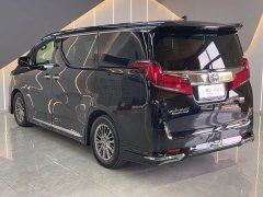 Toyota Alphard Hybrid 2.5L Premium Edition - ფოტო 9