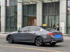BMW 5 Series 525Li M Sport Package - ფოტო 2