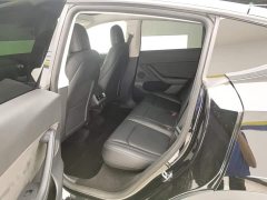 Tesla Model Y Long Range All-Wheel Drive - ფოტო 11