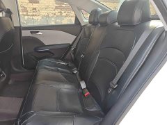 Chevrolet Cruze 1.5L Dual-Clutch WOW Value Edition - ფოტო 18
