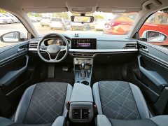 Volkswagen Lavida 2023 Facelift 1.5L Automatic Deyi Edition - ფოტო 10