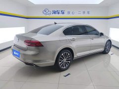 Volkswagen Magotan 2020 330TSI DSG Luxury - ფოტო 3