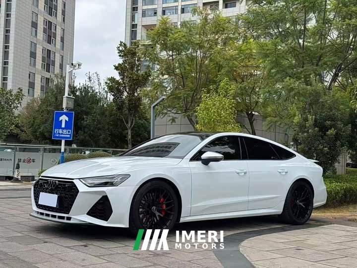 Audi A7 40 TFSI Luxury - ავტომობილი ჩინეთიდან