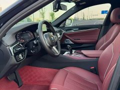 BMW 5 Series 530Li Premier M Sport Package - ფოტო 4