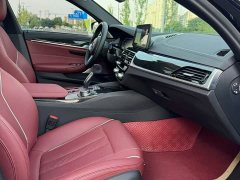 BMW 5 Series 530Li Premier M Sport Package - ფოტო 6