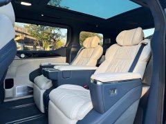 Zeekr 009 Six-Seat Executive AWD 108kWh - photo 13