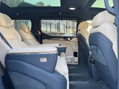 Zeekr 009 Six-Seat Executive AWD 108kWh - photo 14