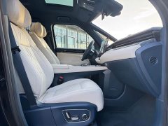 Zeekr 009 Six-Seat Executive AWD 108kWh - photo 18
