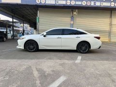 Toyota Avalon 2.5L Touring Premium Sport Edition - ფოტო 4