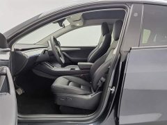 Tesla Model Y Rear-Wheel Drive - ფოტო 10