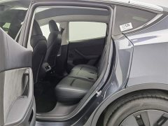 Tesla Model Y Rear-Wheel Drive - ფოტო 15