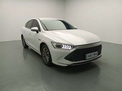BYD Qin PLUS 2024 Glory Edition DM-i 55KM Leading - ფოტო 3