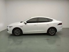 BYD Qin PLUS 2024 Glory Edition DM-i 55KM Leading - ფოტო 4
