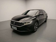 Volkswagen Passat Facelift 330TSI Luxury - ფოტო 1