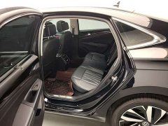 Volkswagen Passat Facelift 330TSI Luxury - ფოტო 13