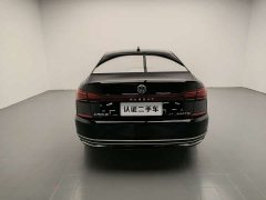 Volkswagen Passat Facelift 330TSI Luxury - ფოტო 6