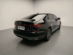 Volkswagen Passat Facelift 330TSI Luxury - ფოტო 7