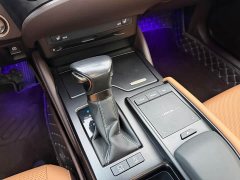 Lexus ES 200 Premium Edition - ფოტო 15