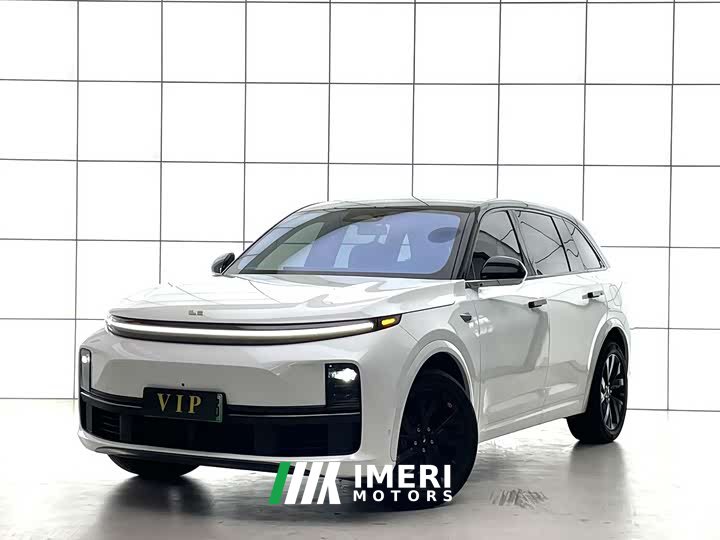 Li Auto L7 Pro - ავტომობილი ჩინეთიდან