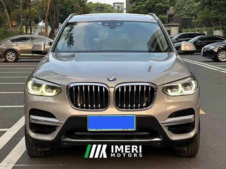 BMW X3 xDrive25i Luxury Package