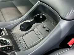 Lexus LM 2020 300h 7-Seater Elegant Edition - ფოტო 15
