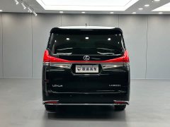 Lexus LM 2020 300h 7-Seater Elegant Edition - ფოტო 5