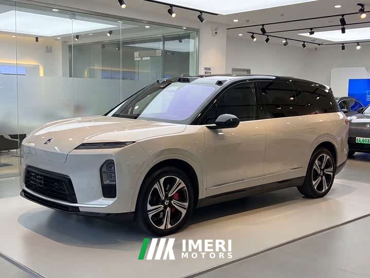 NIO ES8 Six-Seat Executive Luxury Edition
