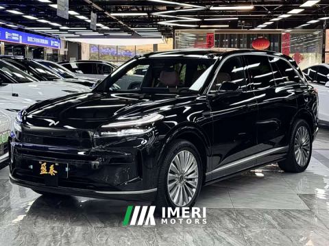 2025 Onvo L90 Max Six-Seater