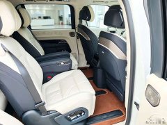 Zeekr 9X 2025 Hyper Edition 70kWh Six-Seater - ფოტო 10